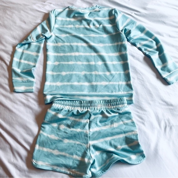 NWOT 32 Degrees Cool Aruba Blue Tie Dye Youth Short /Sweatshirt Size M 10/12 - Picture 4 of 10